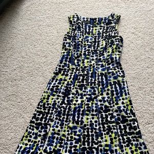 Jones New York, size 6, flared, fully seamed dress.